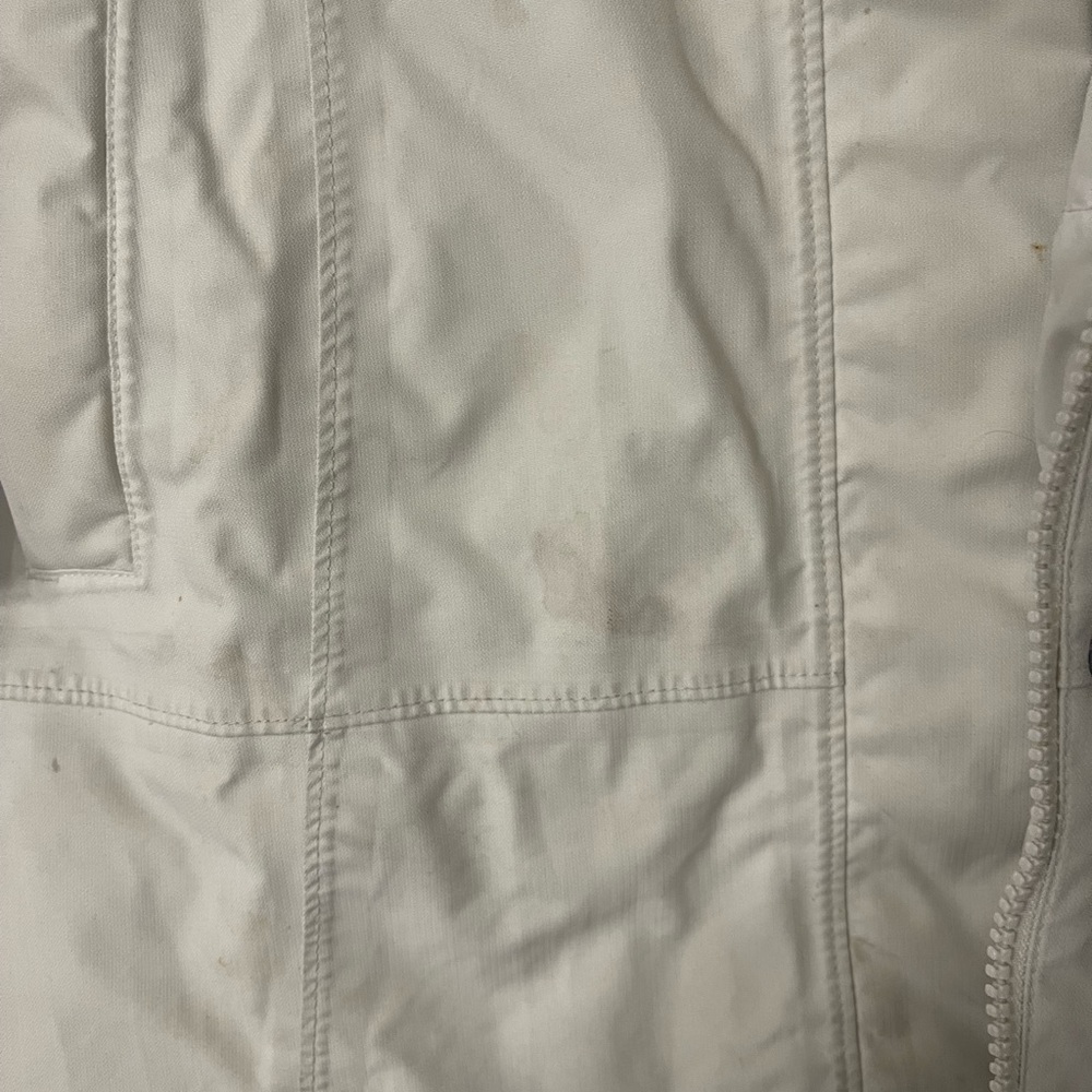 North face parka - Picture 6 of 6